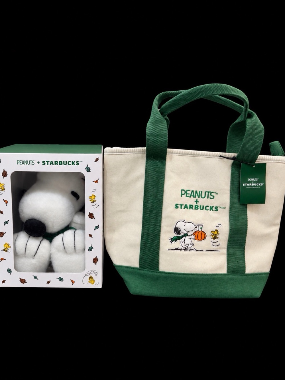 *BRAND NEW* Peanuts × Starbucks Snoopy Plush & Embroidered Tote Bundle 🍂💚
